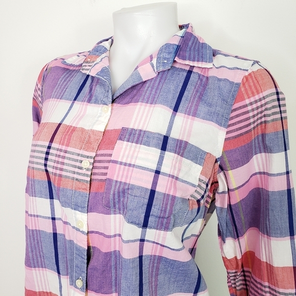 Old Navy The Classic Shirt plaid button down red and blue size medium - Picture 2 of 8